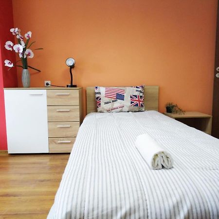 Hostel Roma Warna Zewnętrze zdjęcie