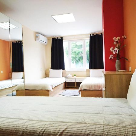 Hostel Roma Warna Zewnętrze zdjęcie